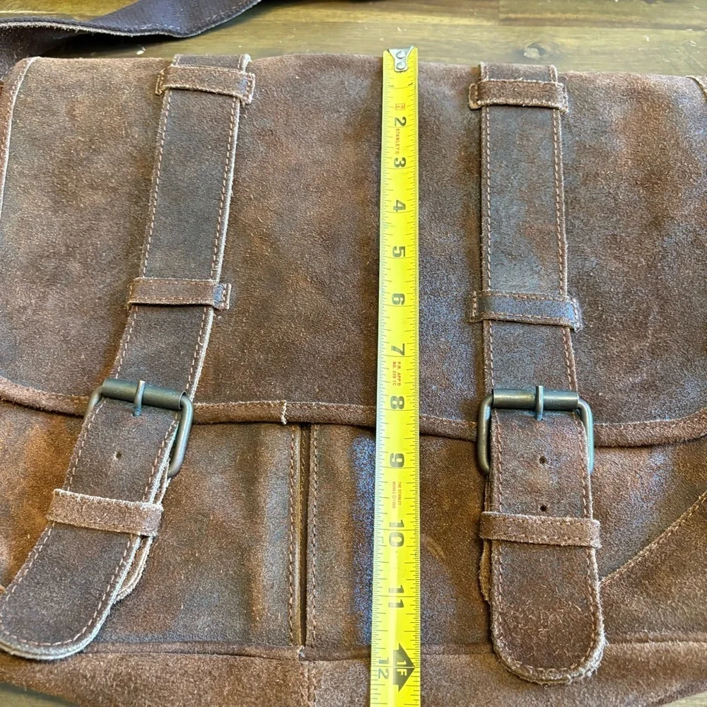 Claire Chase Laredo Messenger Bag Distressed Brown Suede Leather Vintage Flawed
